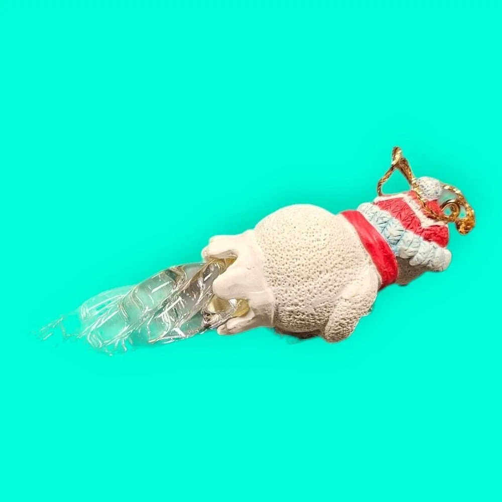 Avon Gift Collection Vtg 1995 Icicle Fun‎ Snowman w/ Wreath Christmas Ornament
